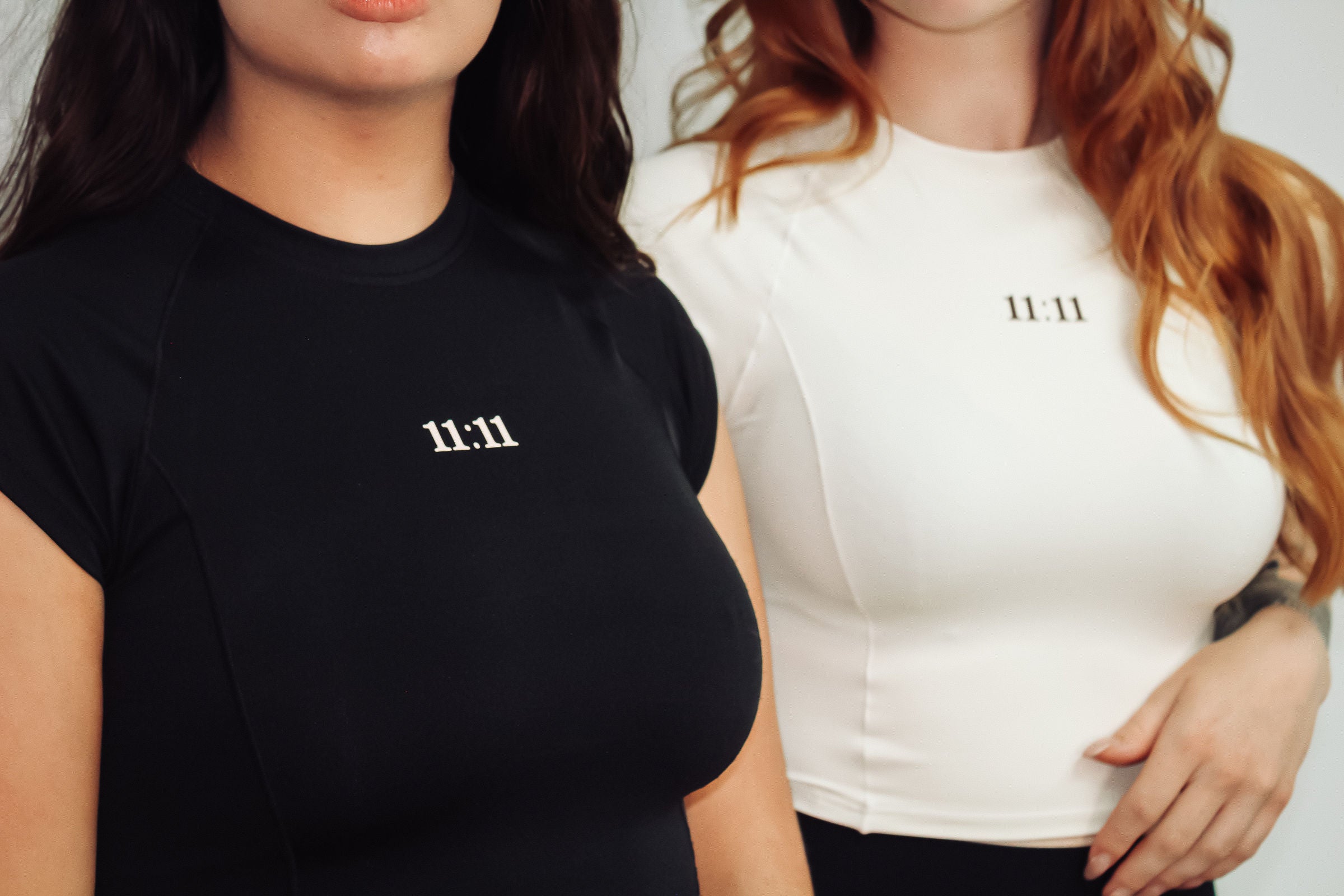 LE CROP TOP -  11:11