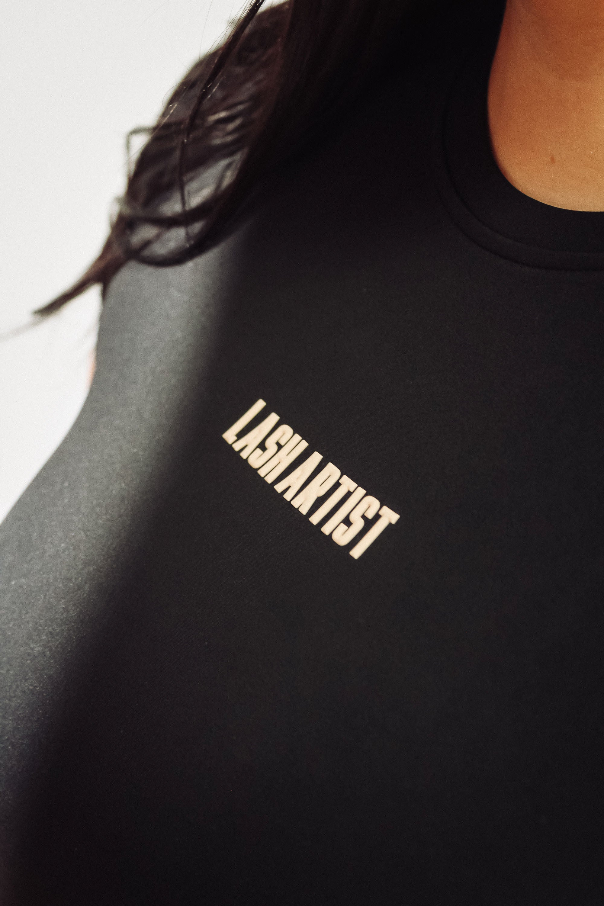 Le SIGNATURE- Crop top créé pour les LASH ARTIST